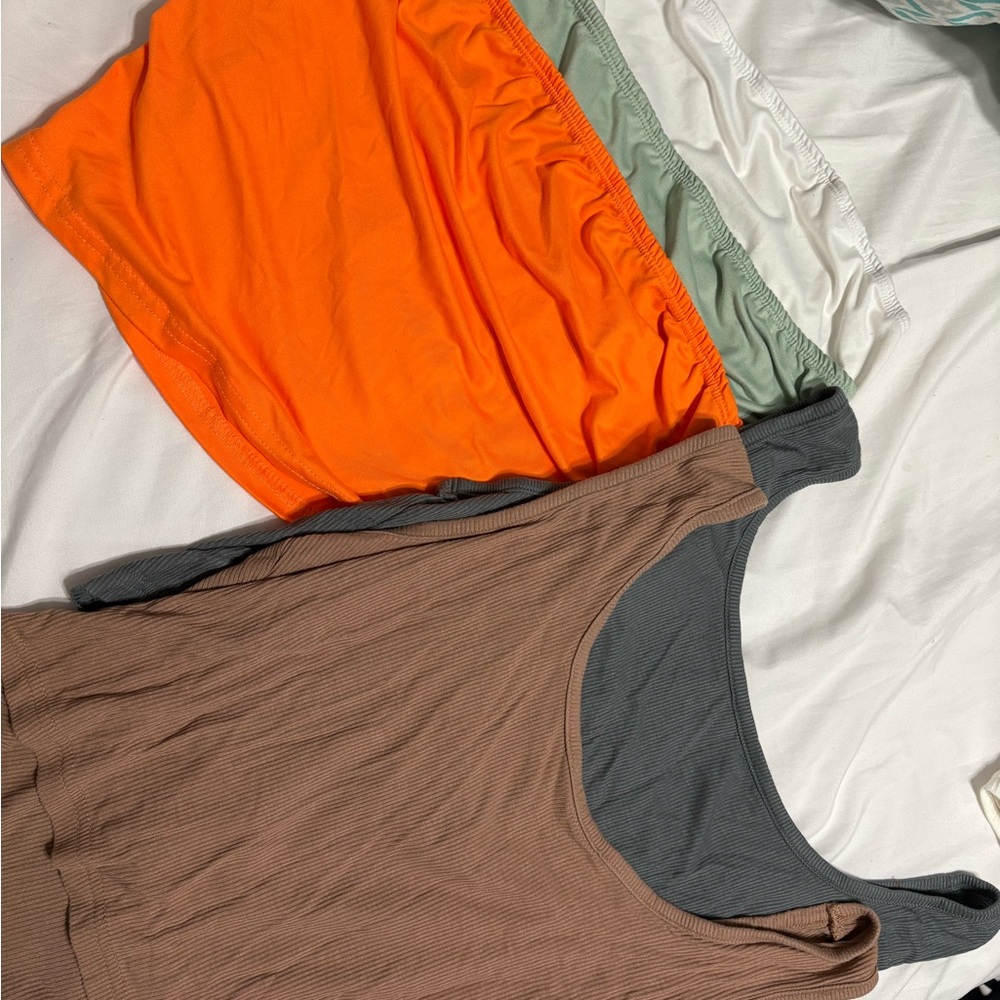 Women’s shirt bundle